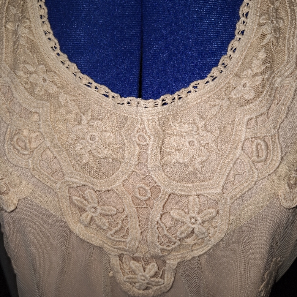 A'REVE DRESS - Picture 2 of 5